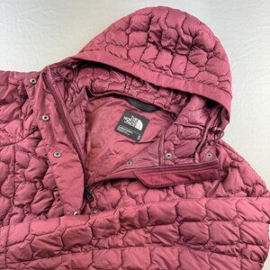 The North Face Thermobal Water Resistant Duster Jacket Womens M Cozy Winter